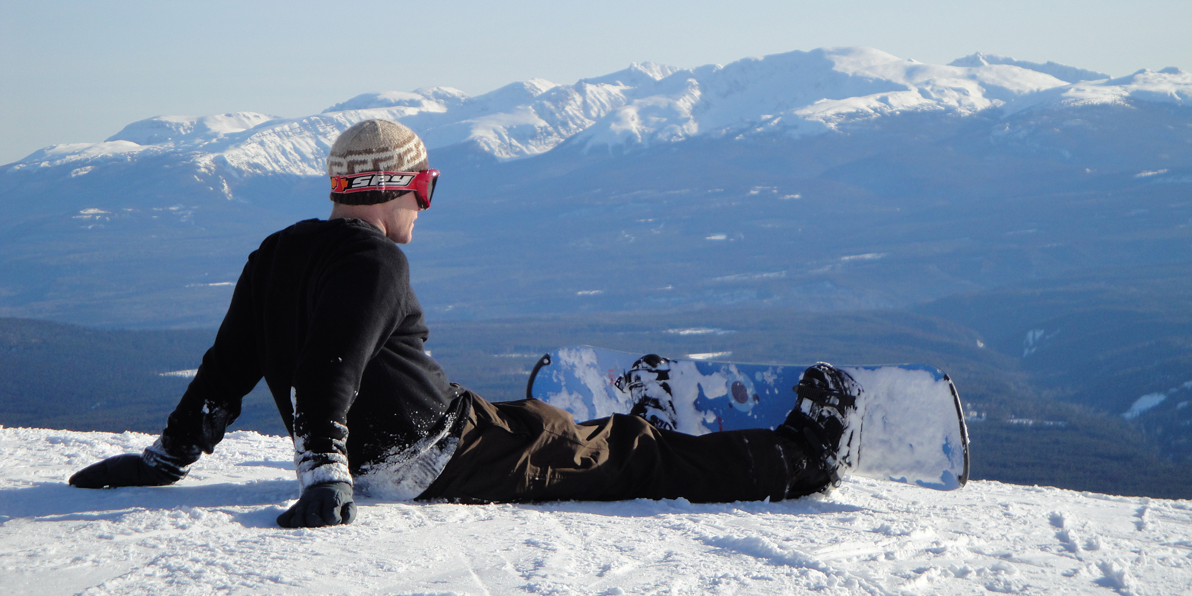 Dusting King takes a break from studying, and goes snowboarding.